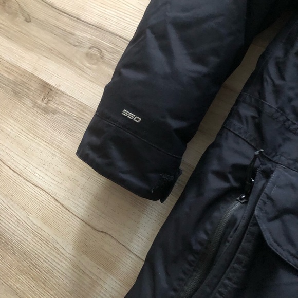 The North Face Men's 550 Black Winter Coat Jacket with Hood - Picture 6 of 11